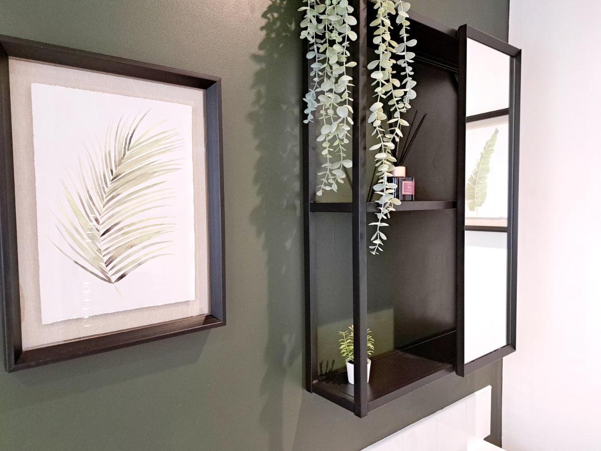 Stylish 2 Bed Apartment With Free Parking, Speed Wifi, Free Parking コルチェスター エクステリア 写真